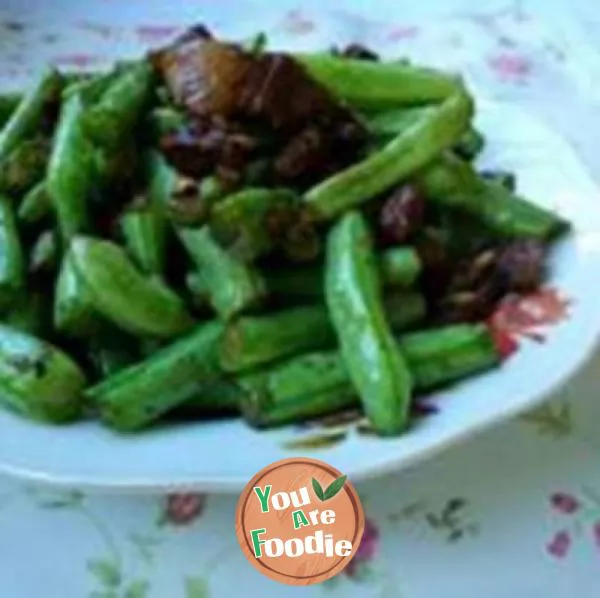 Fried-meat-with-beans