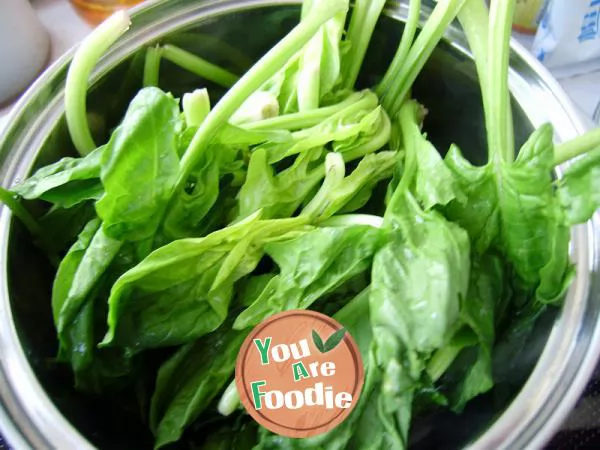 Home style cold dish -- vinegar spinach peanuts