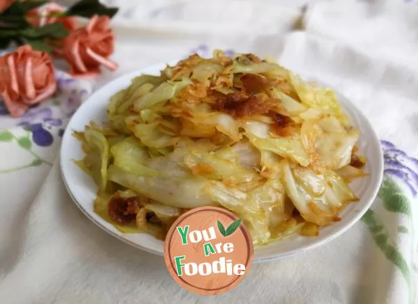 Fried cabbage with shrimp skin