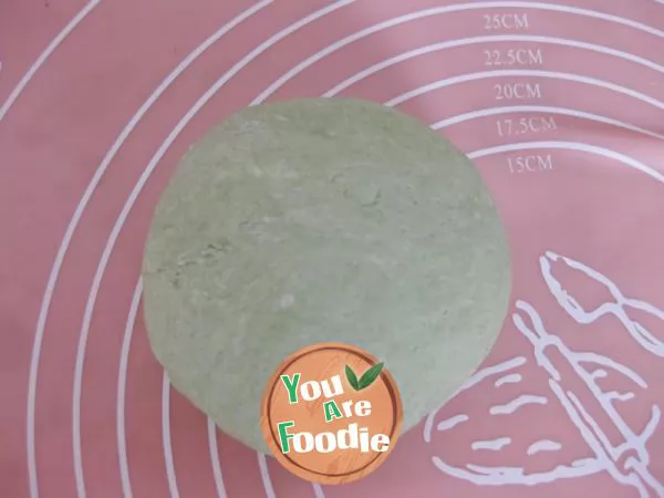 Green Polka Dot steamed bread