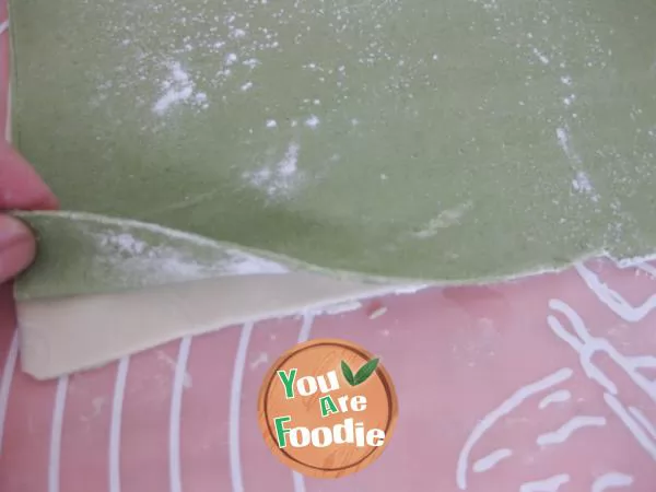 Green Polka Dot steamed bread