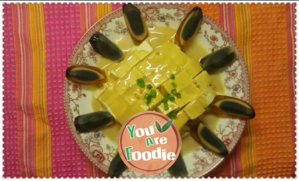 Tofu with Preserved Eggs