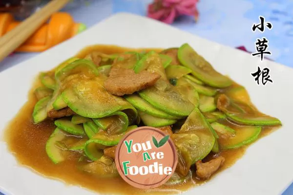 Fried-pork-with-zucchini