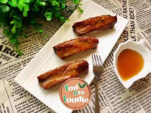 Roasted spareribs with honey