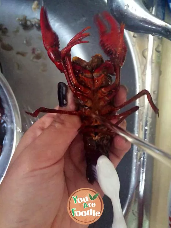 Beer crayfish (with the most complete cleaning method for crayfish)