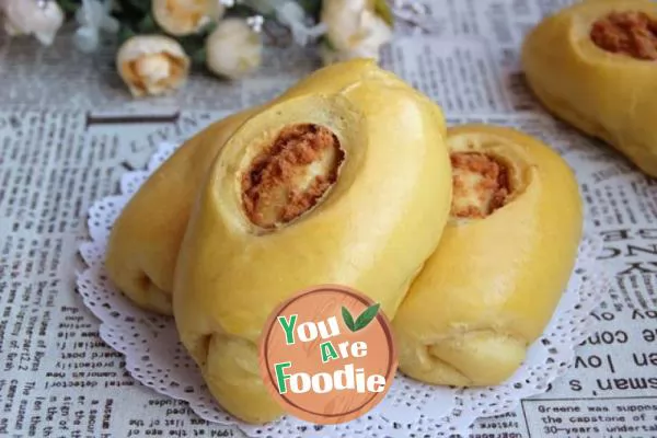 Sweet potato meat floss cake roll