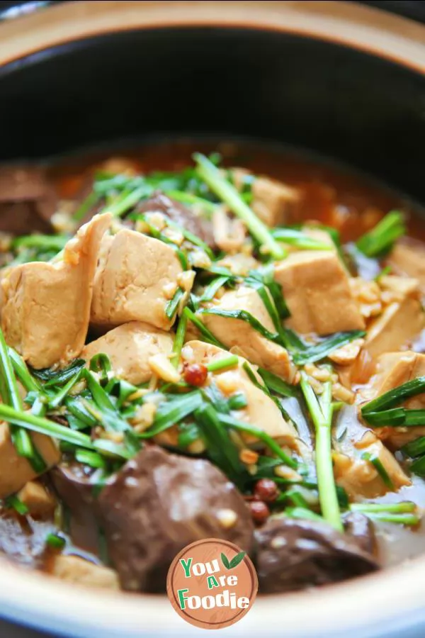 Duck blood tofu casserole