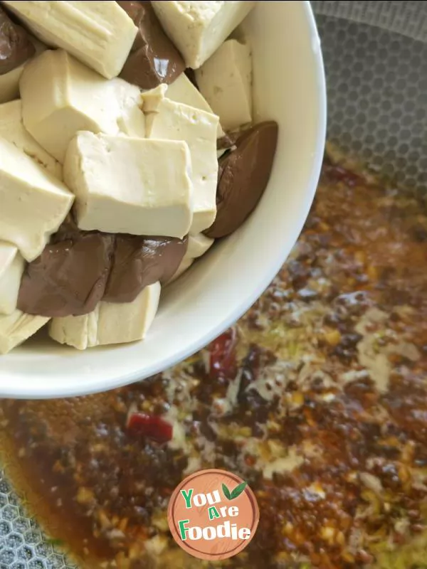 Duck blood tofu casserole