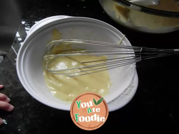 Honey sponge cake