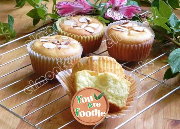Honey sponge cake