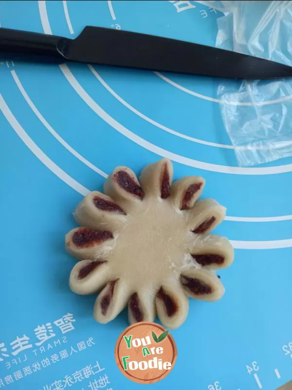 Flower crisp