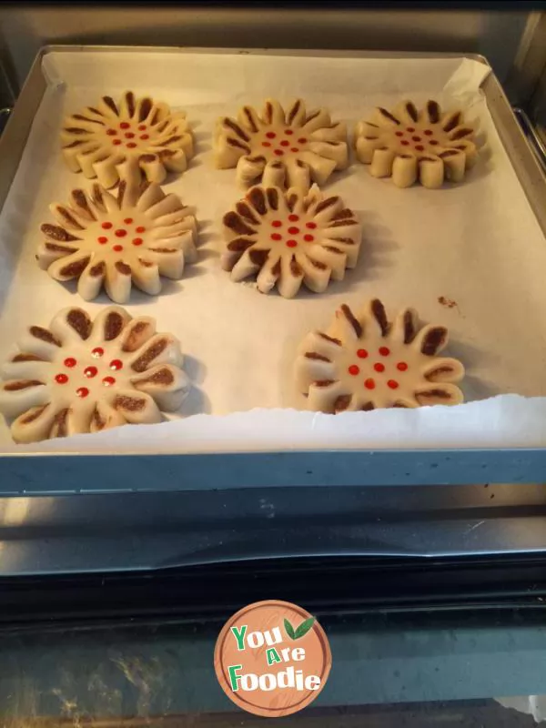 Flower crisp