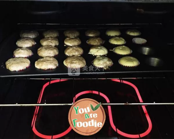 Cheese sandwich Banana Muffin