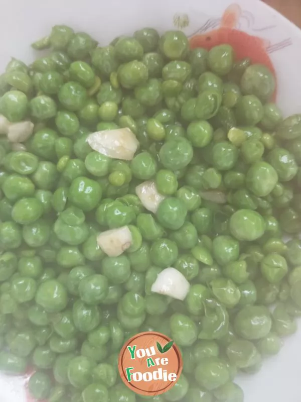 Stir fried peas