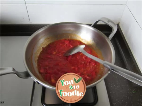 Tomato golden needle and egg soup