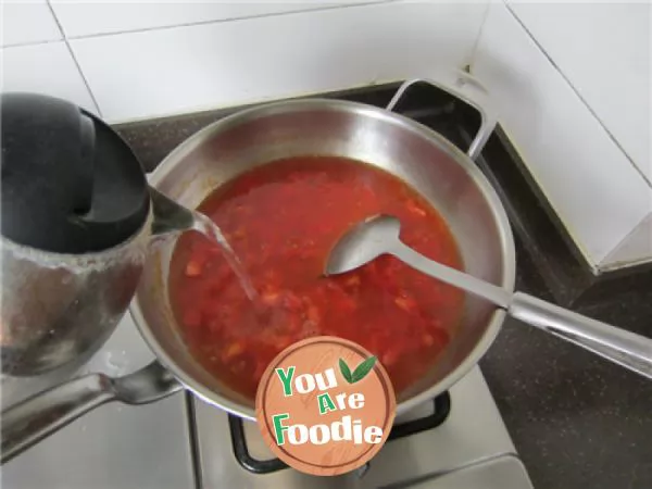 Tomato golden needle and egg soup