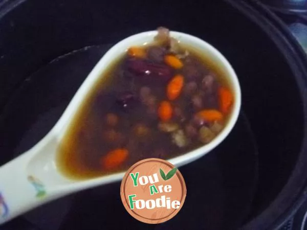 [health preserving soup pot] three red Qi Nourishing and blood nourishing soup