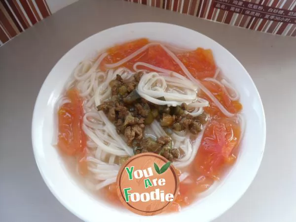 noodles in hot soup