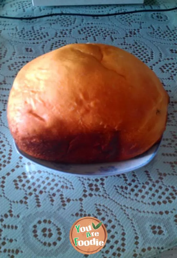 Coconut flavored raisin bread - bread machine version