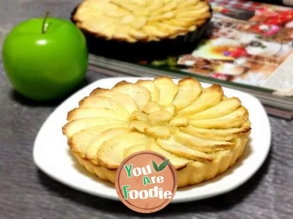 Apple Almond Pie