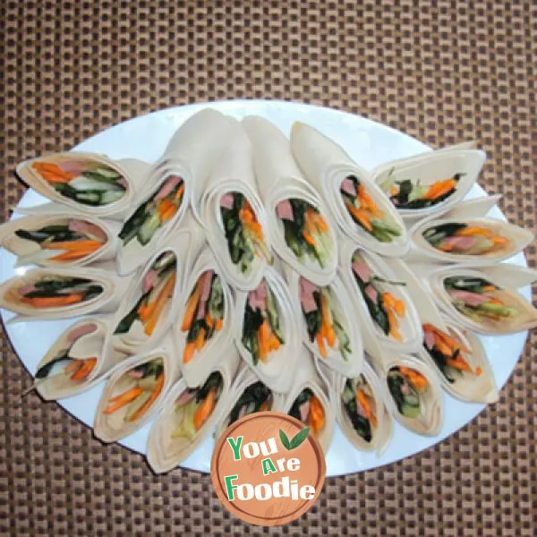 Tofu skin vegetable roll