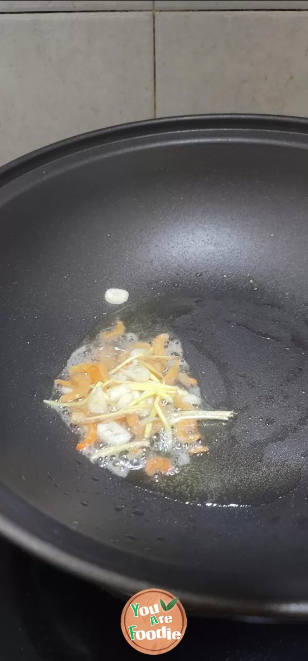 Sponge gourd soup with rice