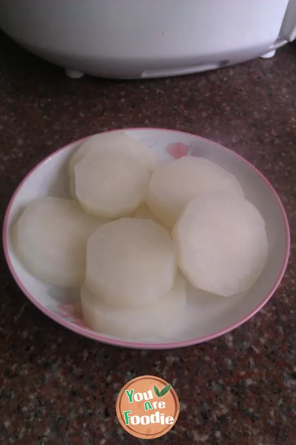 Steamed white radish