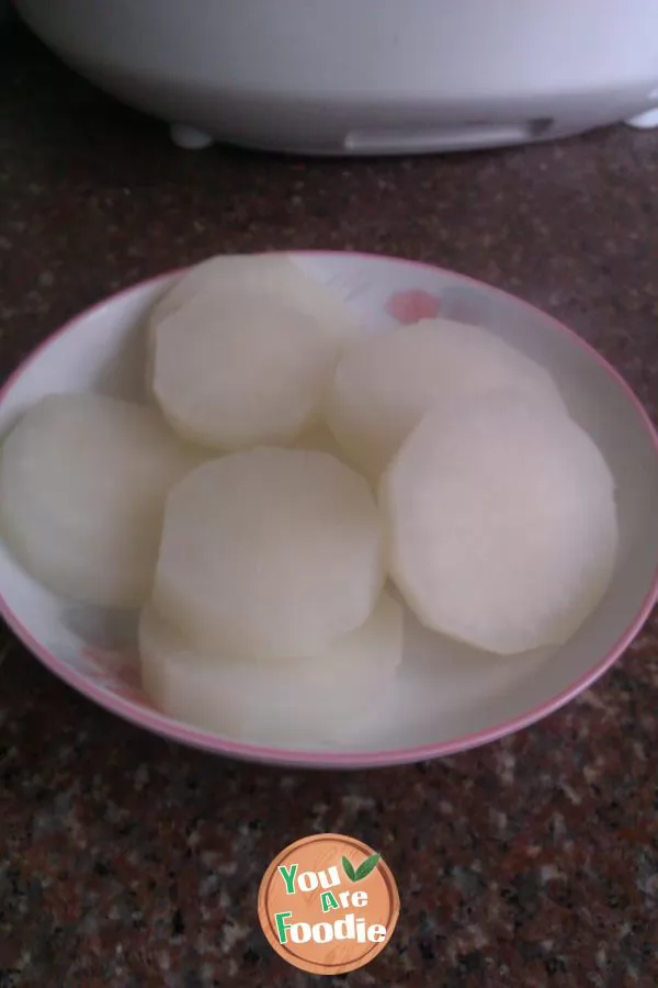 Steamed white radish