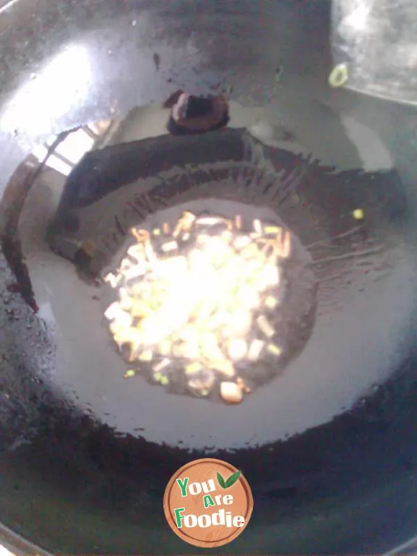 Meimeidi, stewed taro with braised meat