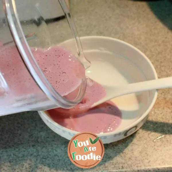 Healthy energy food for children ----- purple potato oatmeal milkshake