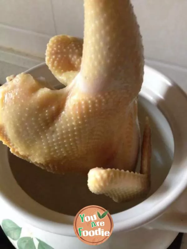 Plain chicken soup