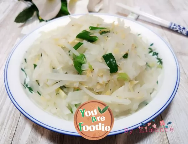 Fried shredded radish with shrimp skin