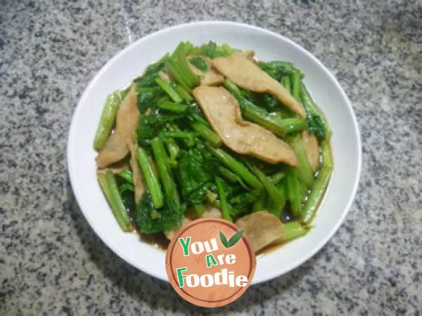 Fried celery with soybean protein