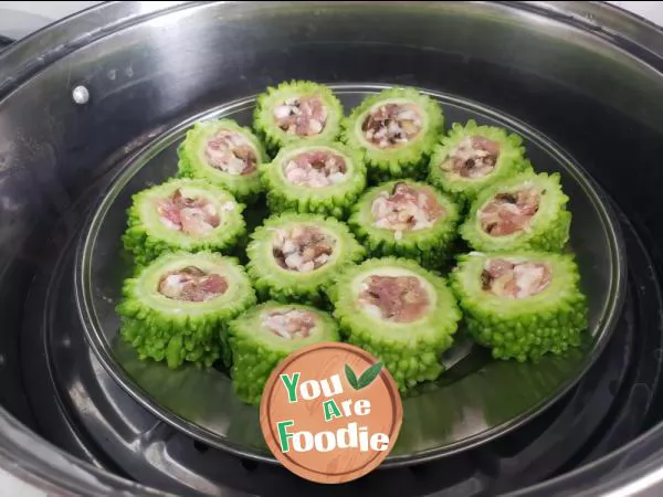 Bitter gourd stuffed meat