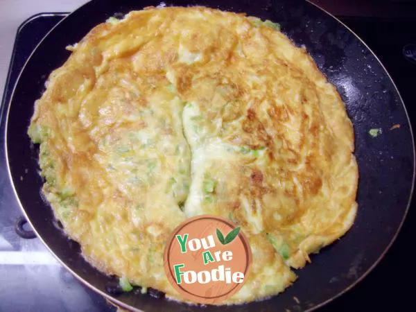 Fried egg with bitter gourd