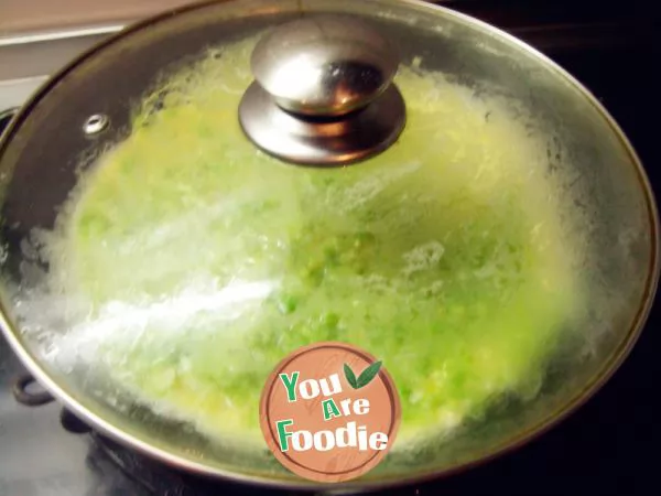 Fried egg with bitter gourd