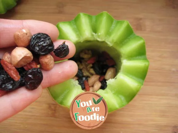 Brain strengthening and anti-aging melon five fruit soup cup