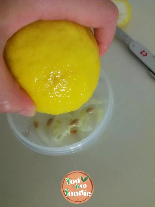 Honey lemon tea