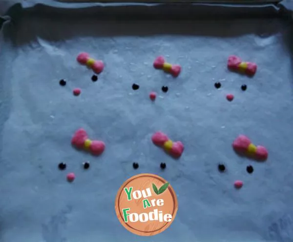 Hello Kitty cream cake roll