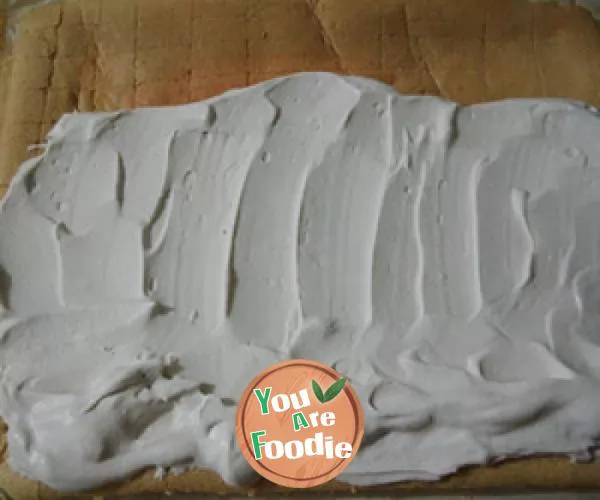 Hello Kitty cream cake roll