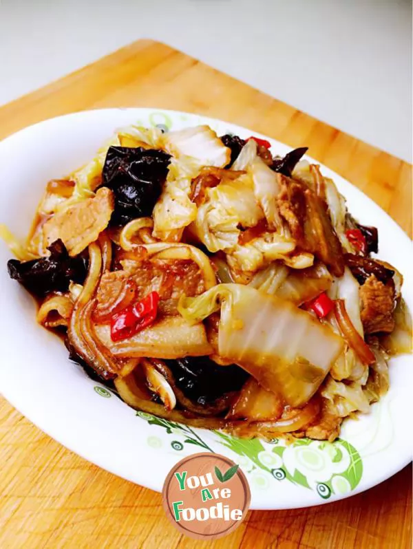 Fried meat with Chinese cabbage and vermicelli