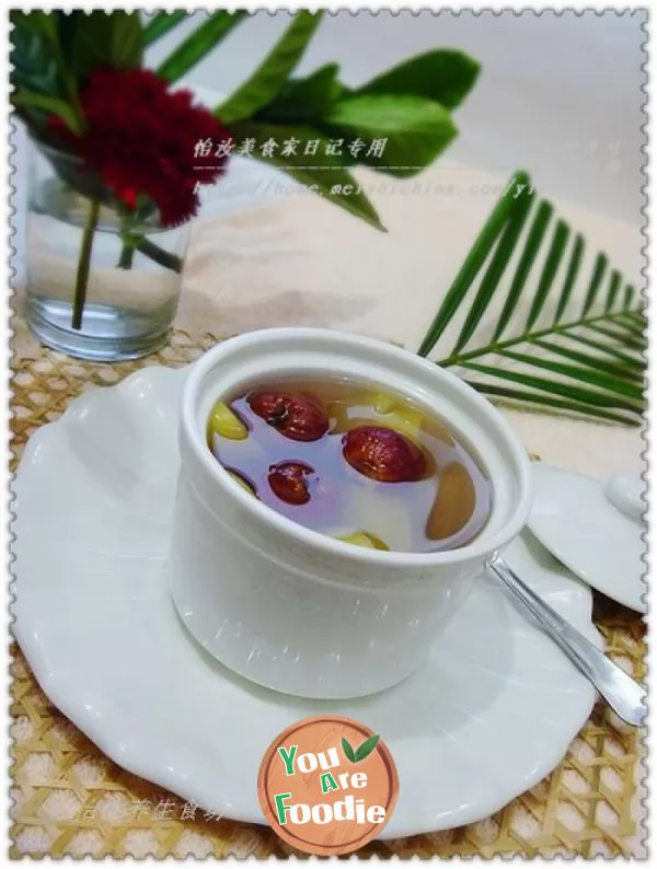 [health soup pot] simple and delicious -- apple and hawthorn sweet soup