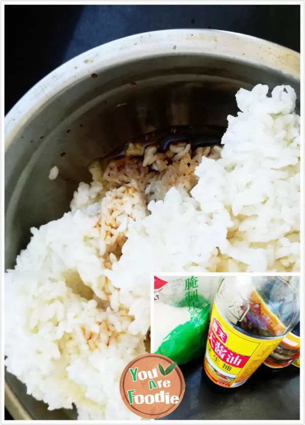Fried rice with egg
