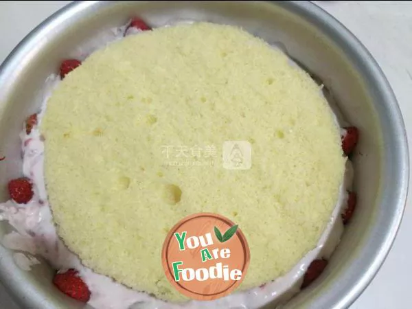 Strawberry Mousse Cake