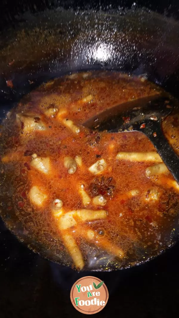 Braised chicken claw