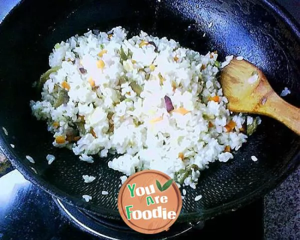 Fried rice with preserved mustard