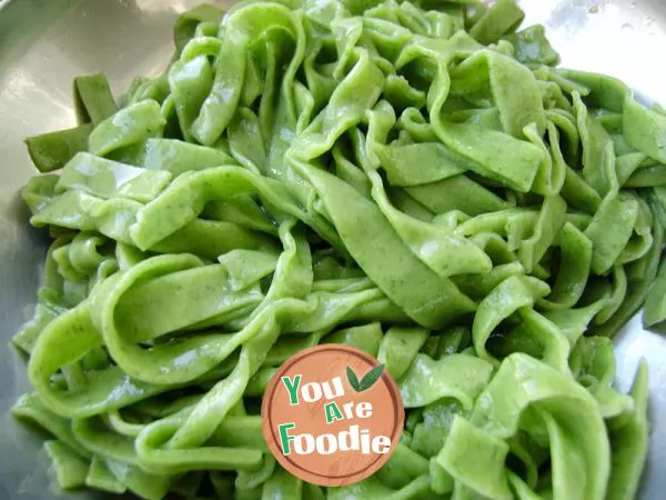 Home staple food -- spinach and egg noodle soup