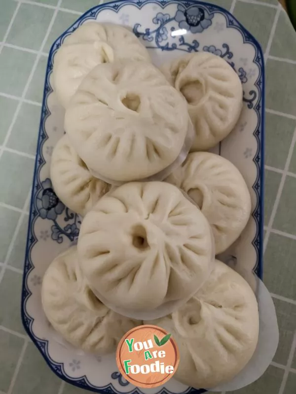 Quail egg meat bun