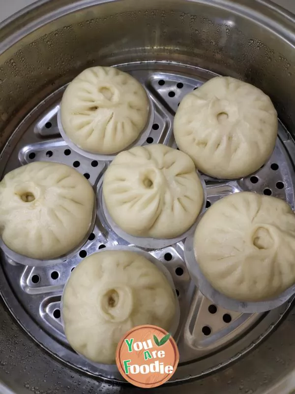 Quail egg meat bun