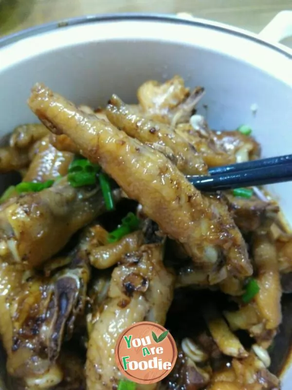 Braised-chicken-claw